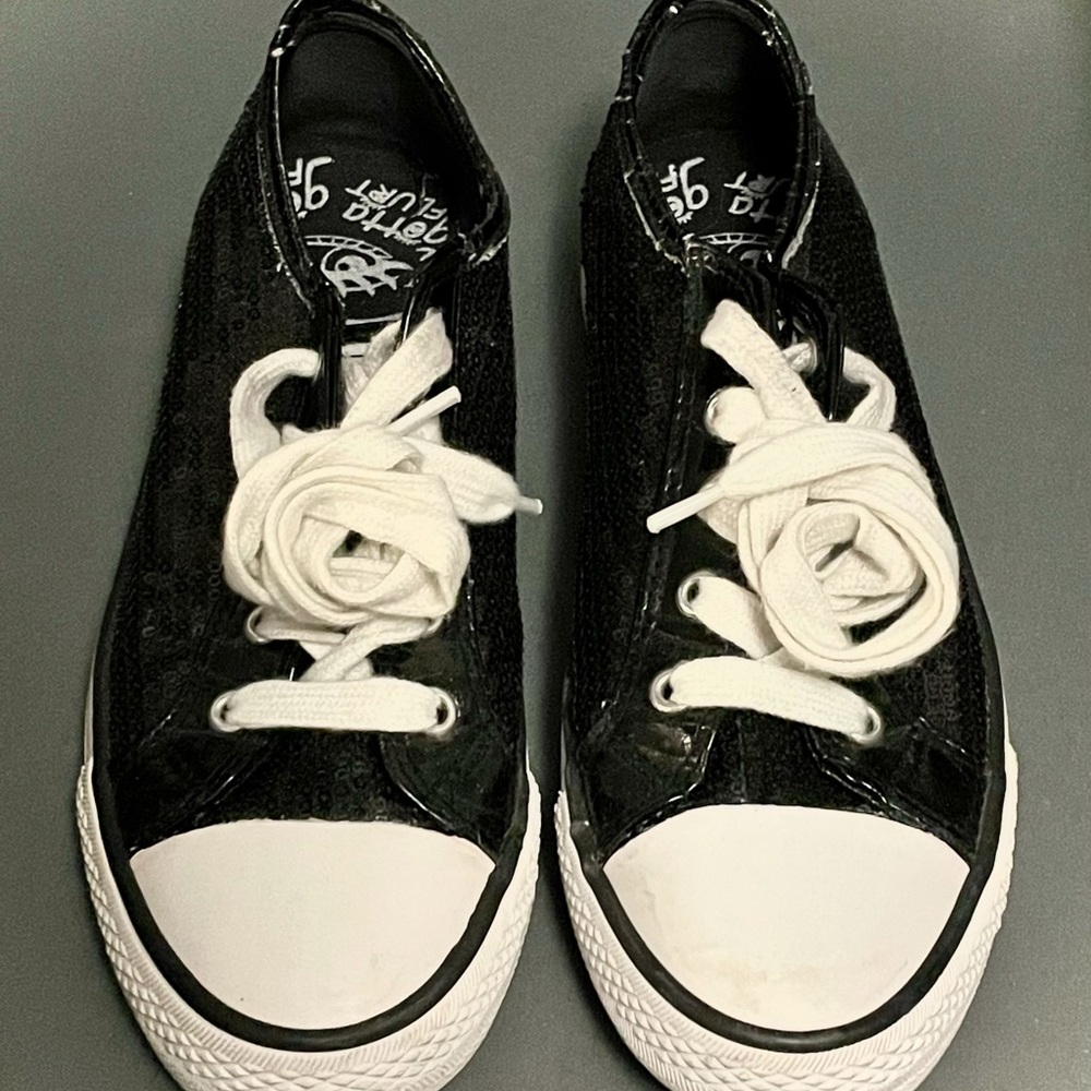 Black & White Hip hop Dance Shoes - low top! Sz 6!